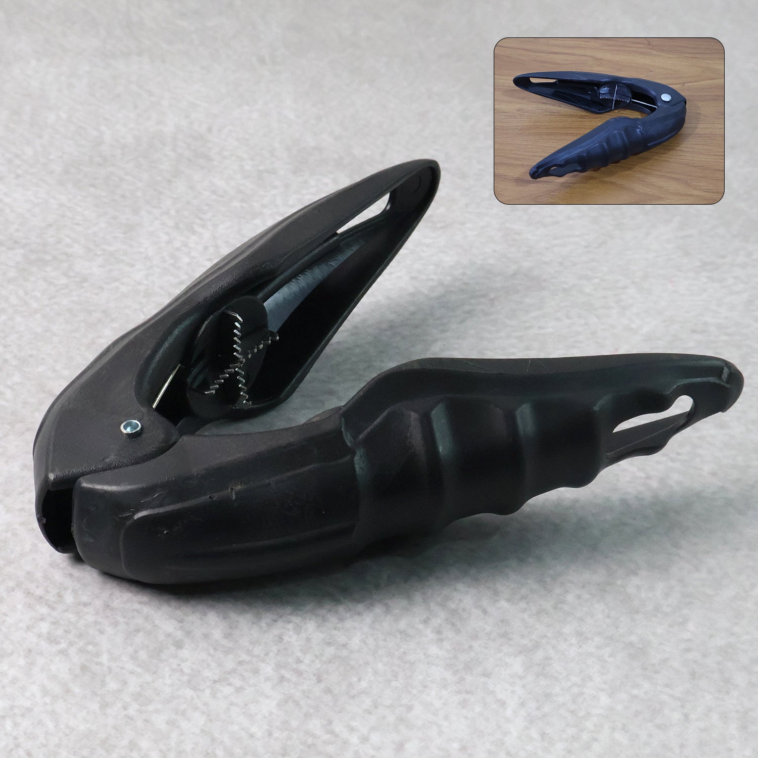 Nut & Seafood Cracker Tool β Heavy Duty Strong Grip