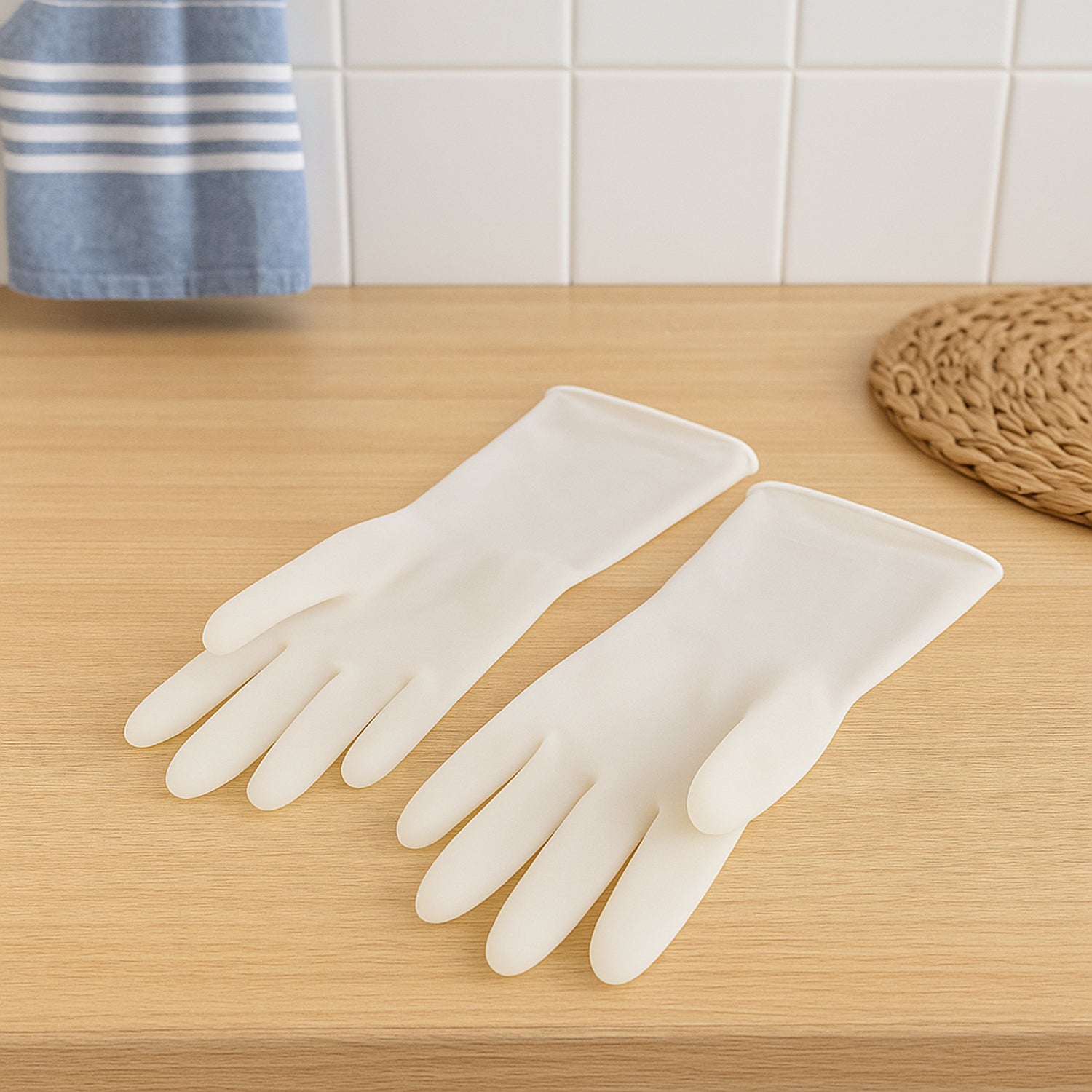 Small Kids Dishwashing Gloves โ Soft Reusable Latex Set