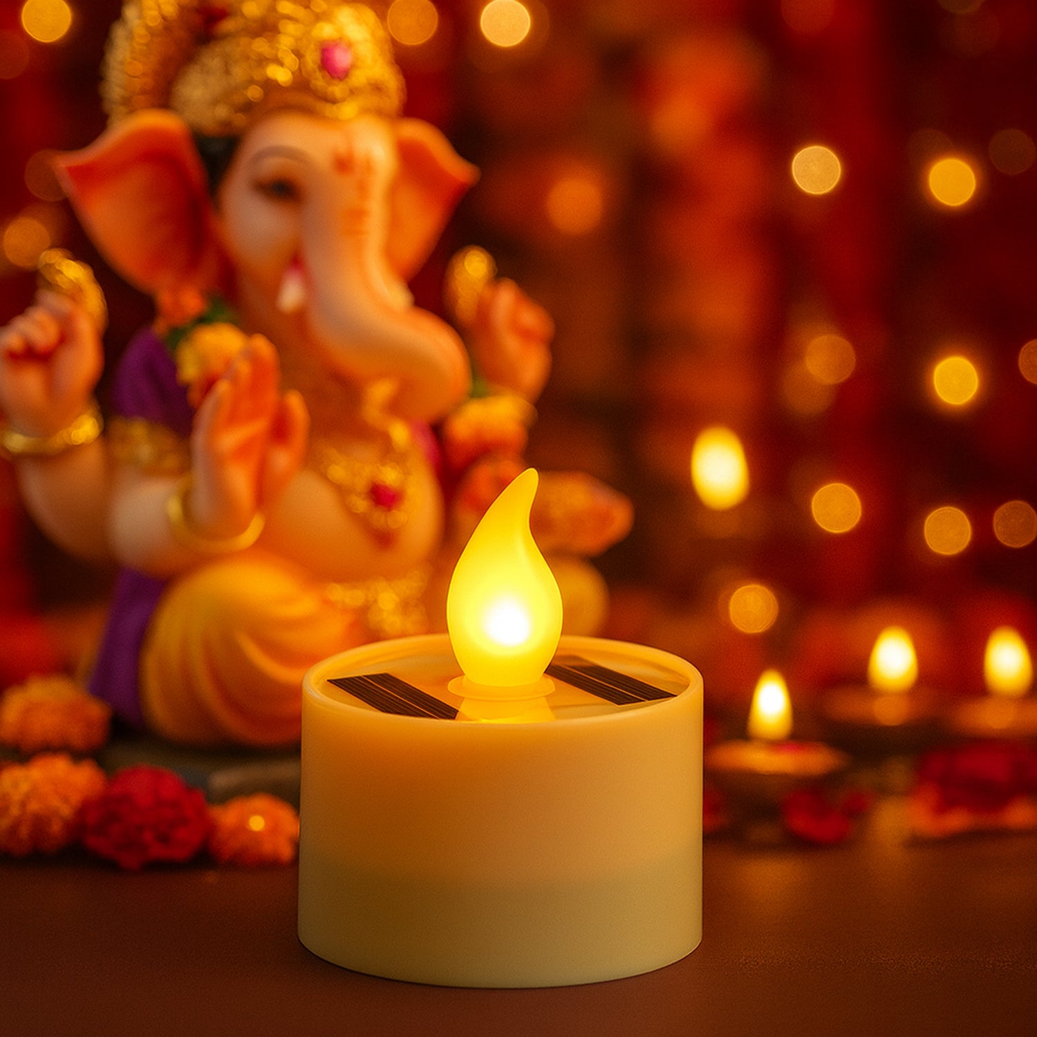 Solar Powered LED Flameless Candle β Safe Warm Glow for Decor