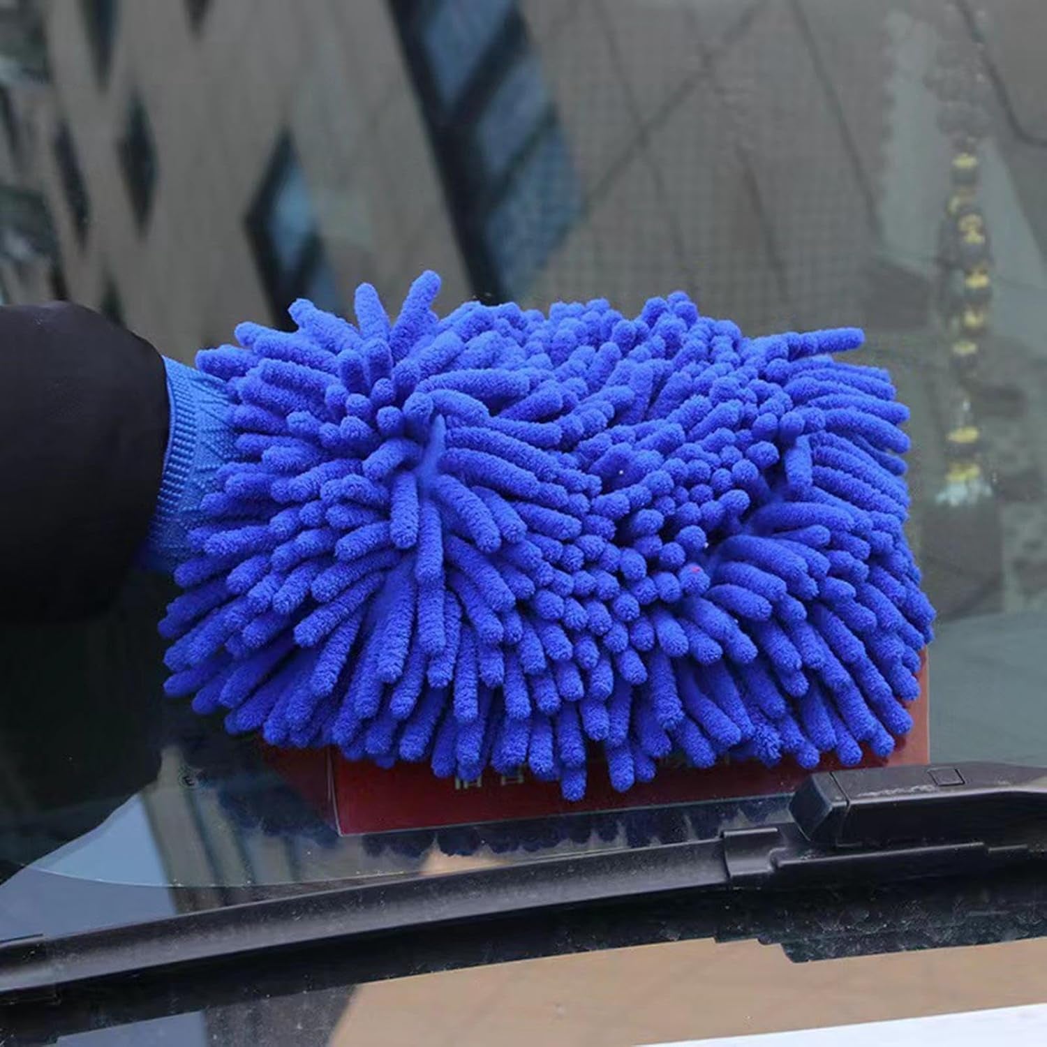 Microfiber Wash Mitt โ Super Absorbent, Scratch-Safe Cleaning Glove