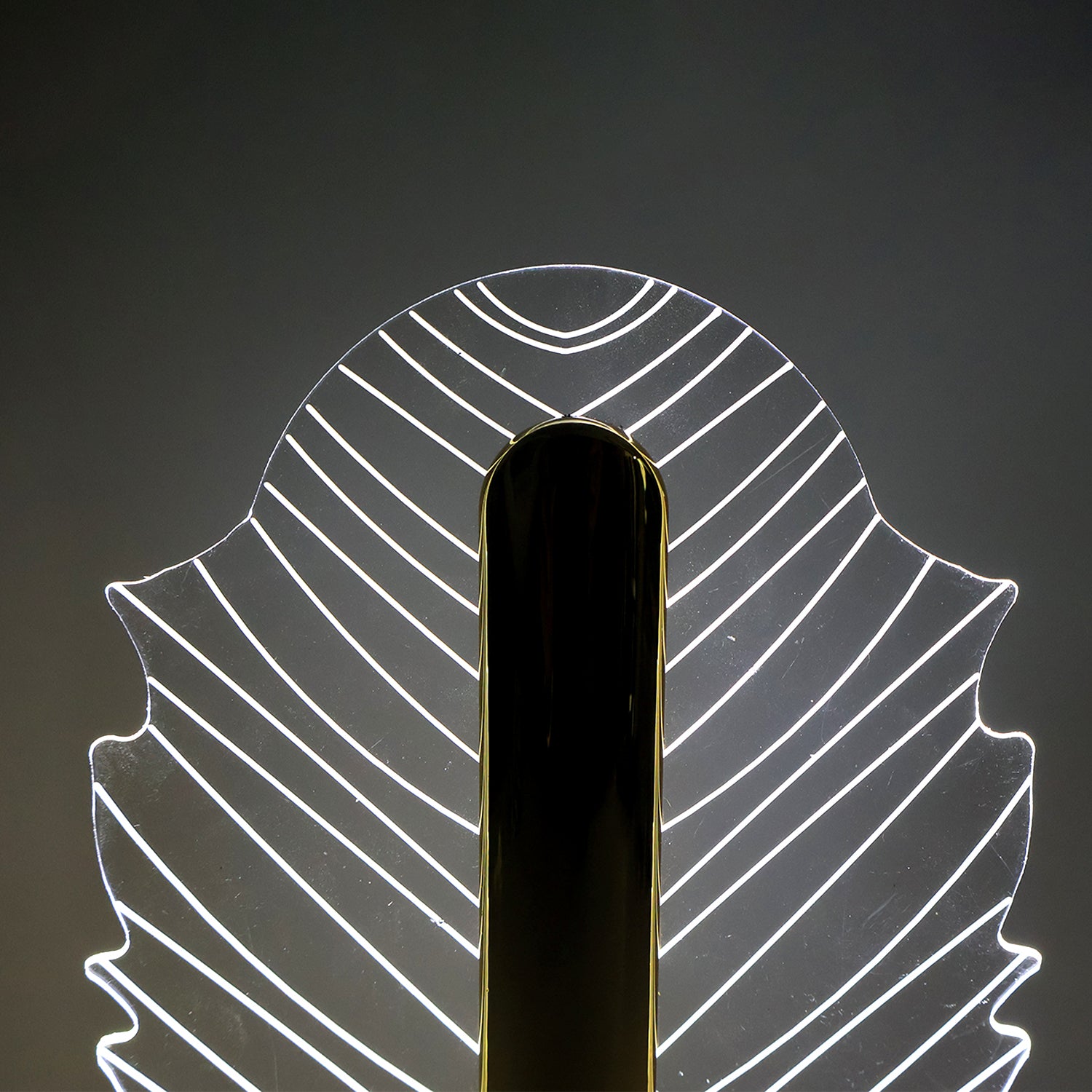 Leaf Shape Crystal Table Lamp β Elegant USB Charging LED Light