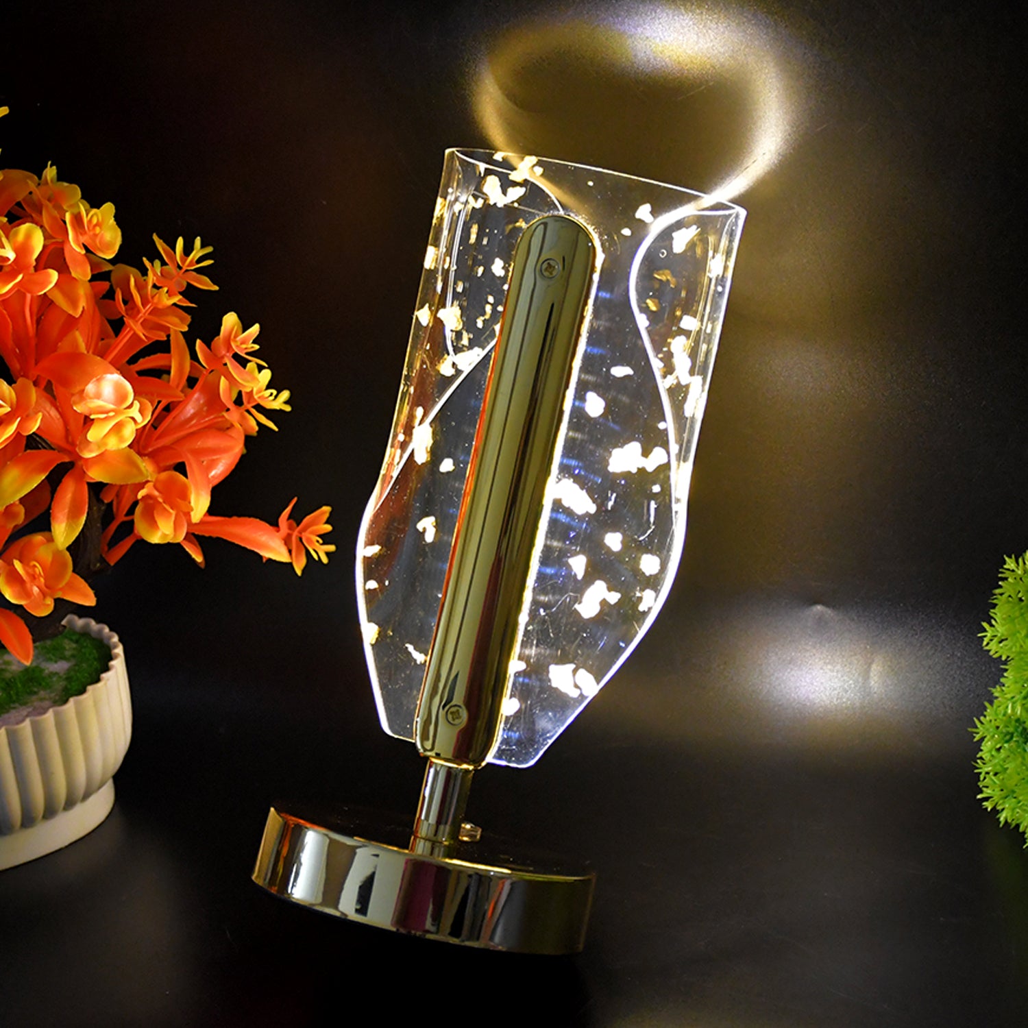 Crystal Table Lamp β Luxury Golden Leaf Design with USB Charging
