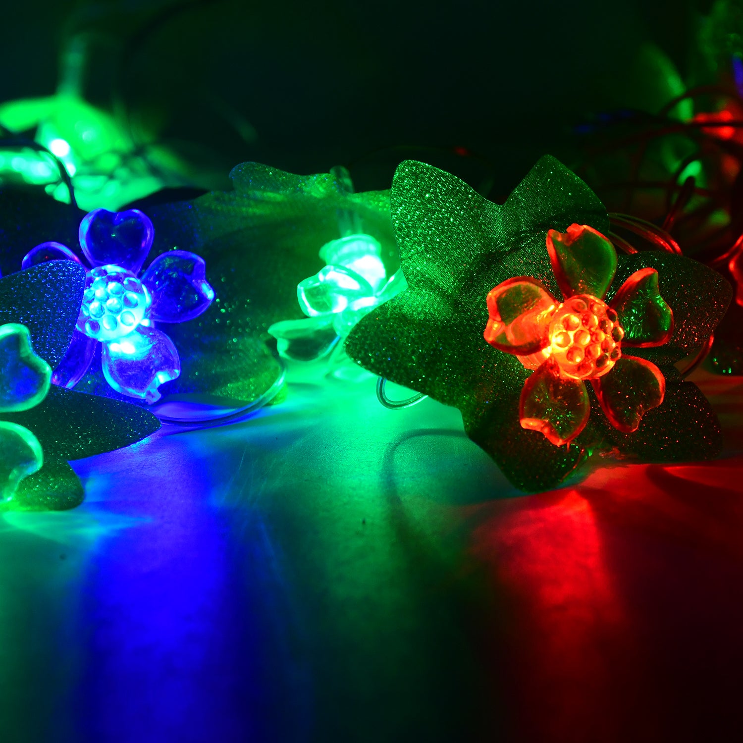 Leaf & Flower LED Decorative String Light β 3 Meter Festive Glow