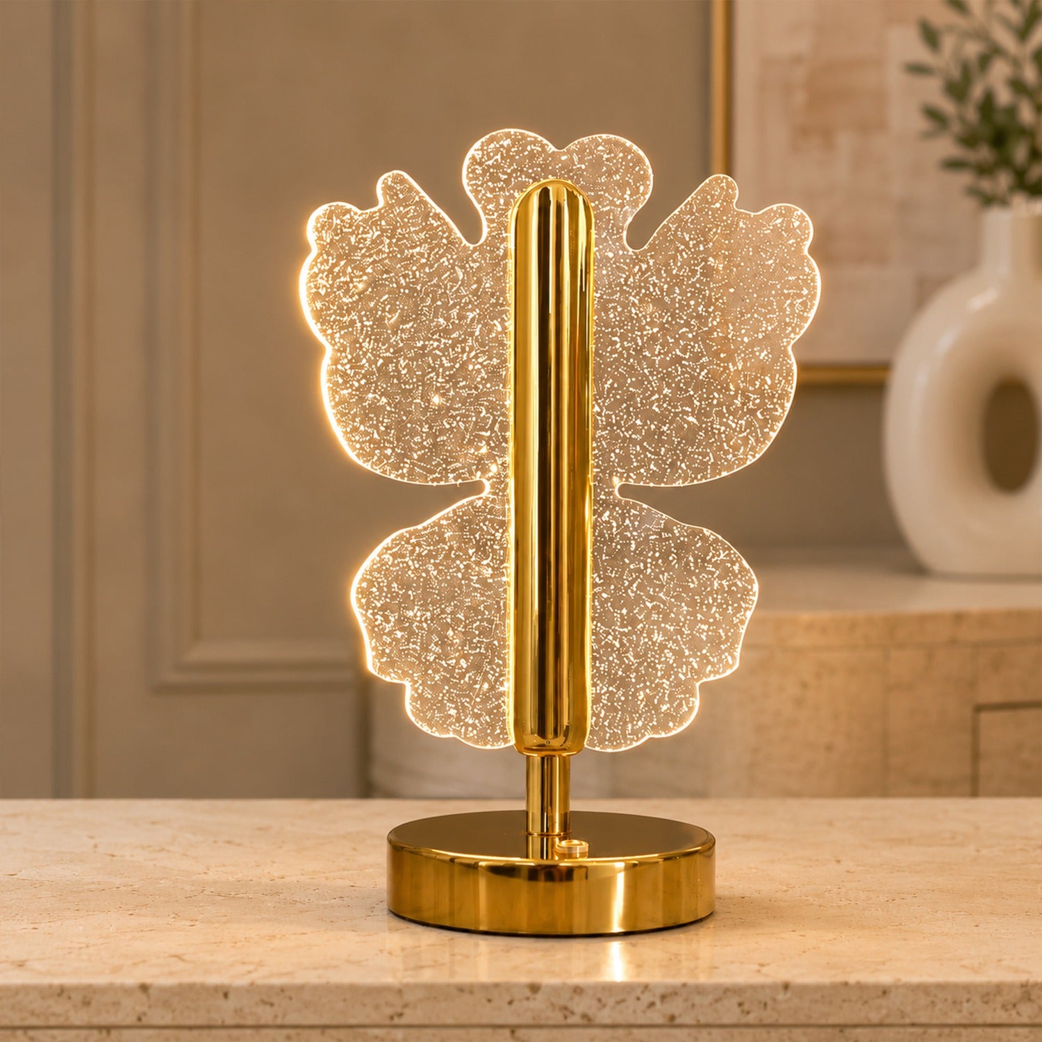 Luxury Crystal Table Lamp β Four-Leaf Clover USB Rechargeable
